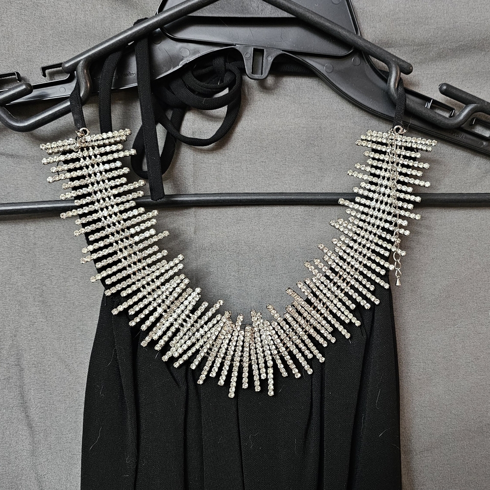Nicole Bakti Black Backless Gown - Picture 6 of 9